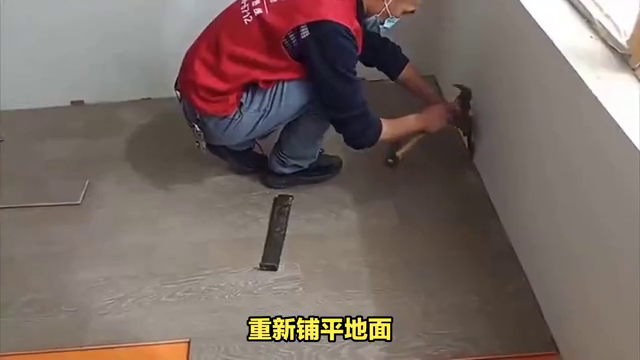 墙砖翘起压不下去怎么办(墙面瓷砖翘起来了修复视频) 墙砖翘起压不下去怎么办(墙面瓷砖翘起来了修复视频)